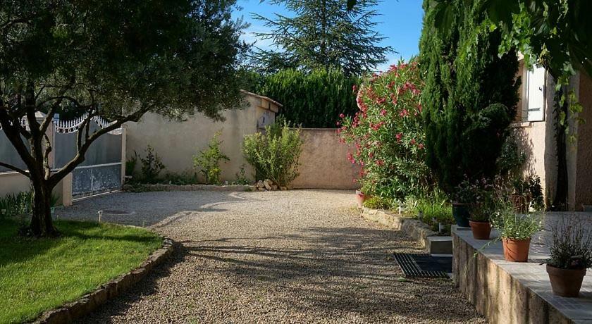 Villa Hortensia Carpentras Buitenkant foto